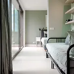 Dune 7 Apartment *